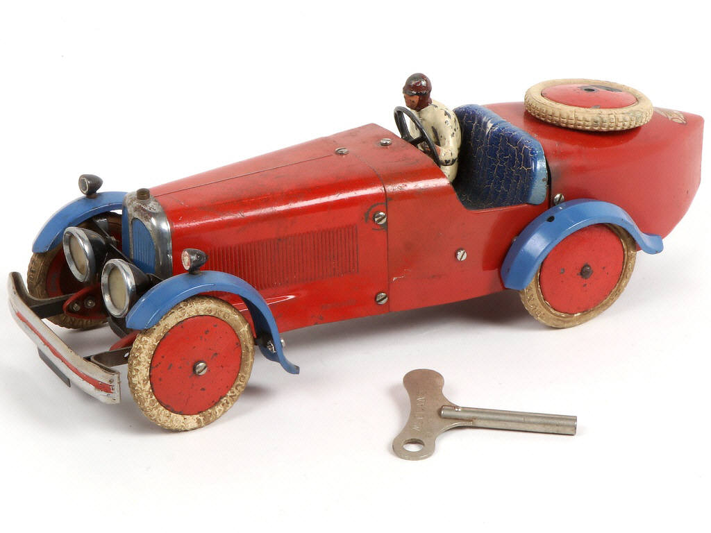 Lot 106 - MECCANO (FRANCE) (1)