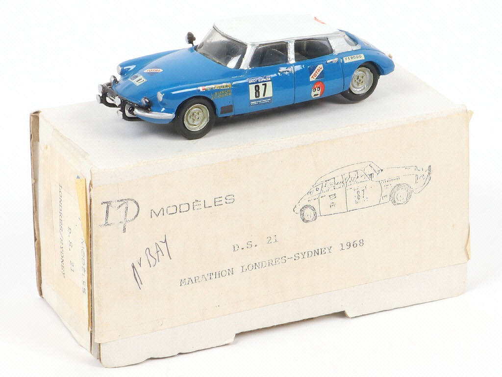 Lot 176 - ID MODELES (FRANCE) (1)