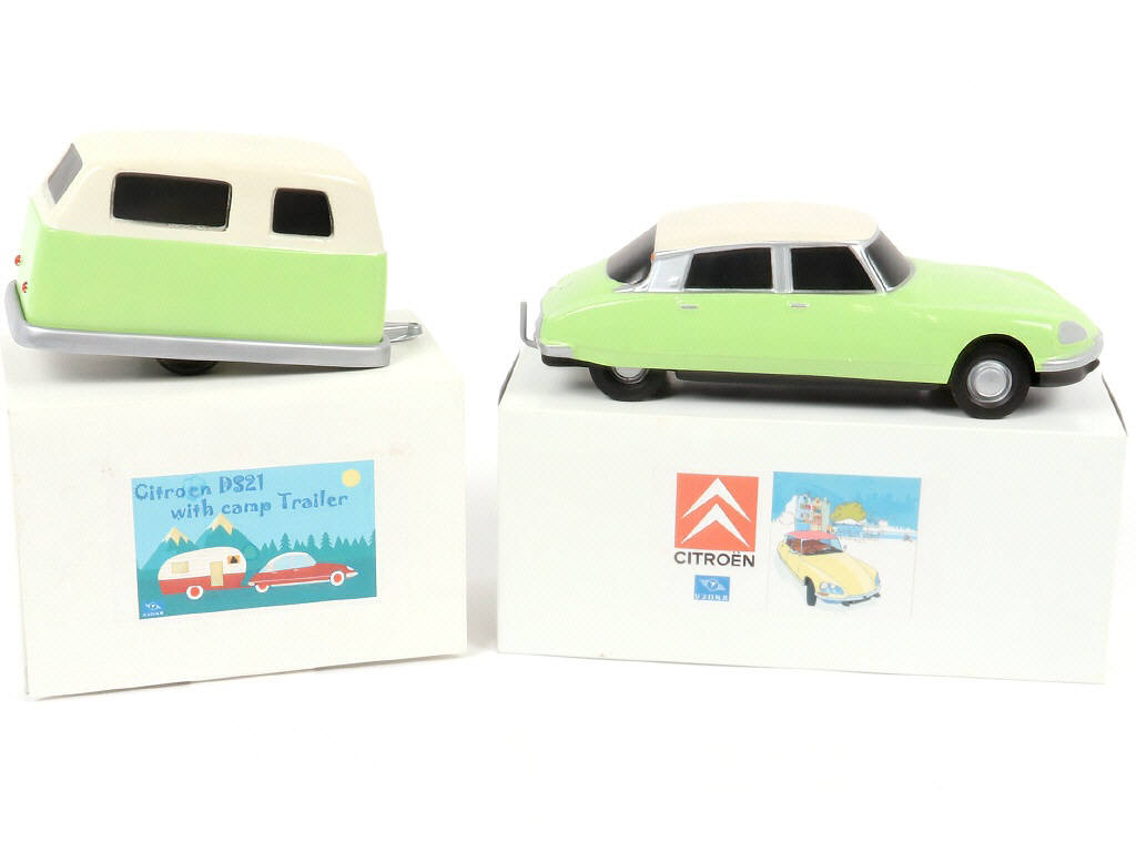 Lot 105 - DIVERS (JAPON) (2)