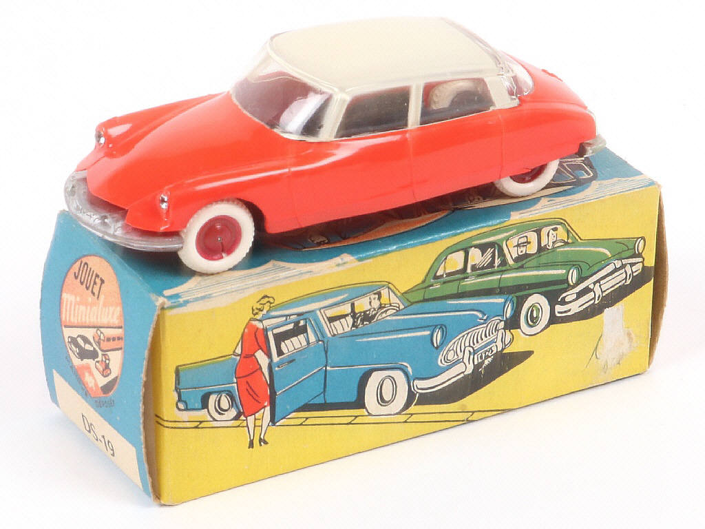 Lot 205 - MINIALUXE (FRANCE) (1)