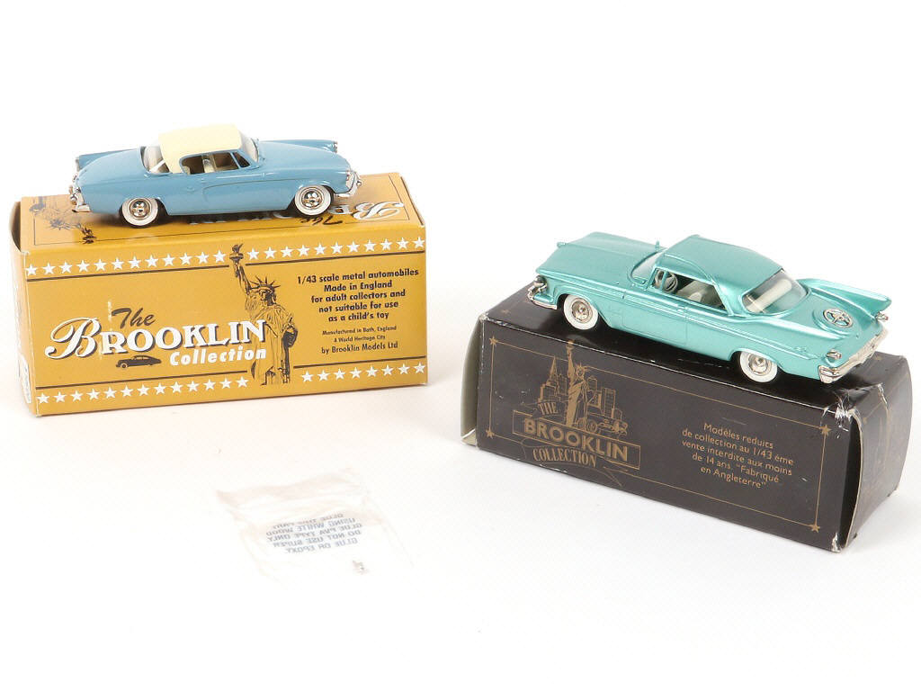 Lot 135 - BROOKLIN MODELS (GB) (2)