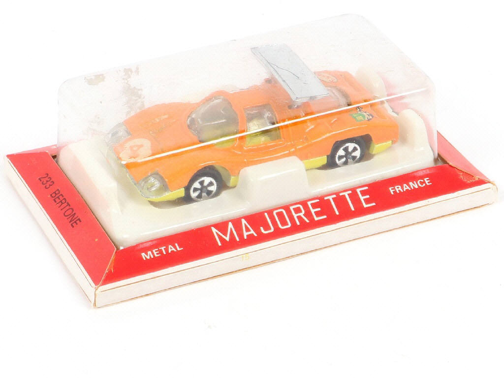 Lot 116 - MAJORETTE (FRANCE) (1)