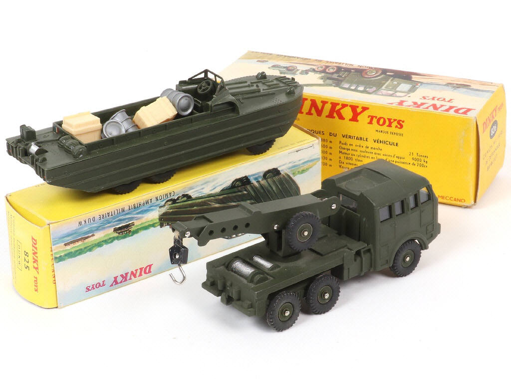 Lot 292 - DINKY TOYS (FRANCE) (2)