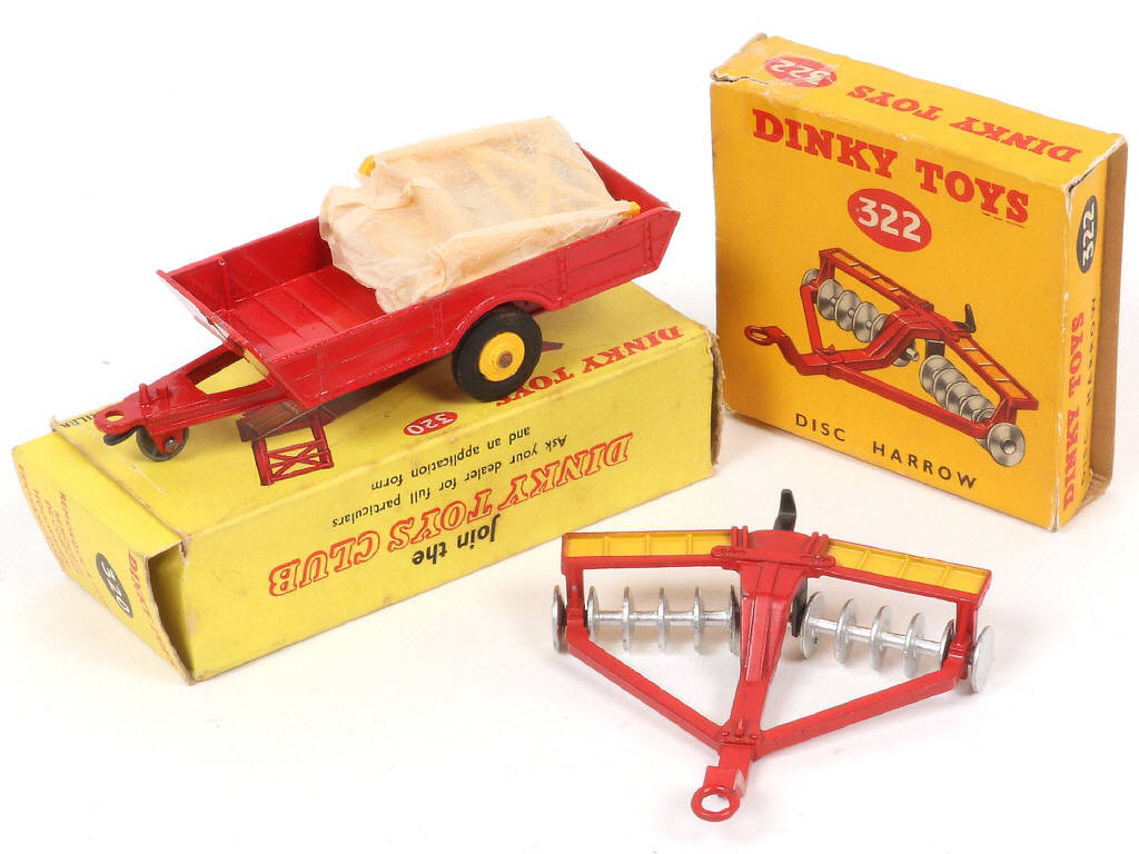 Lot 277 - DINKY TOYS (GB) (5)