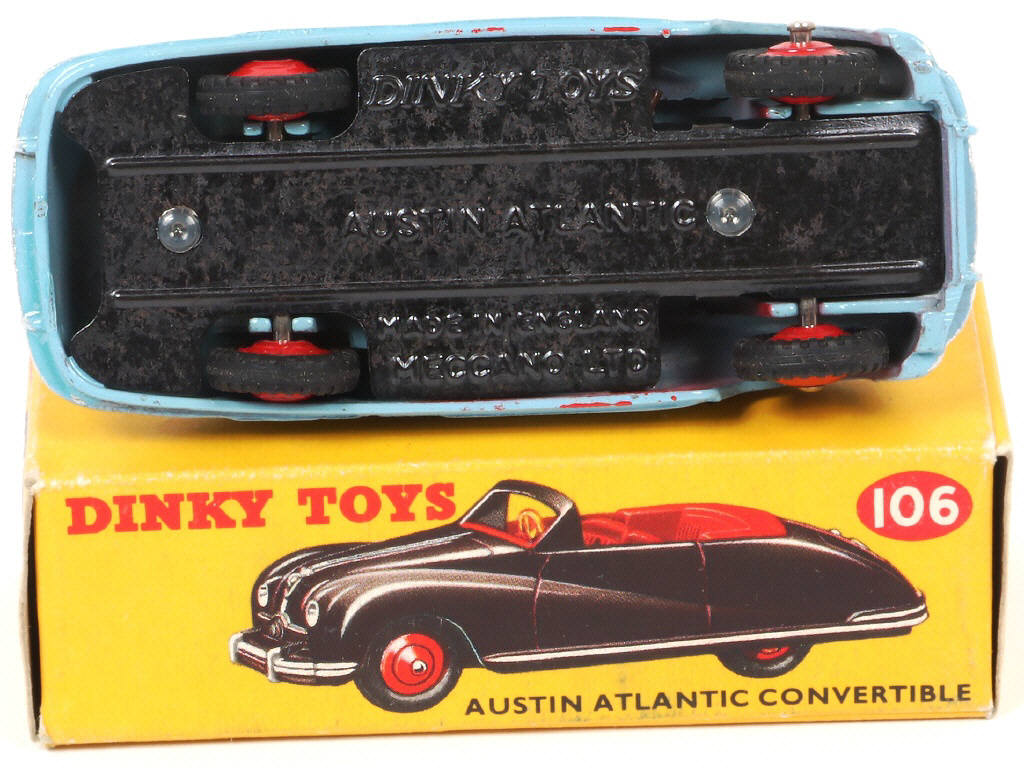 Lot 241 - DINKY TOYS (GB) (1)