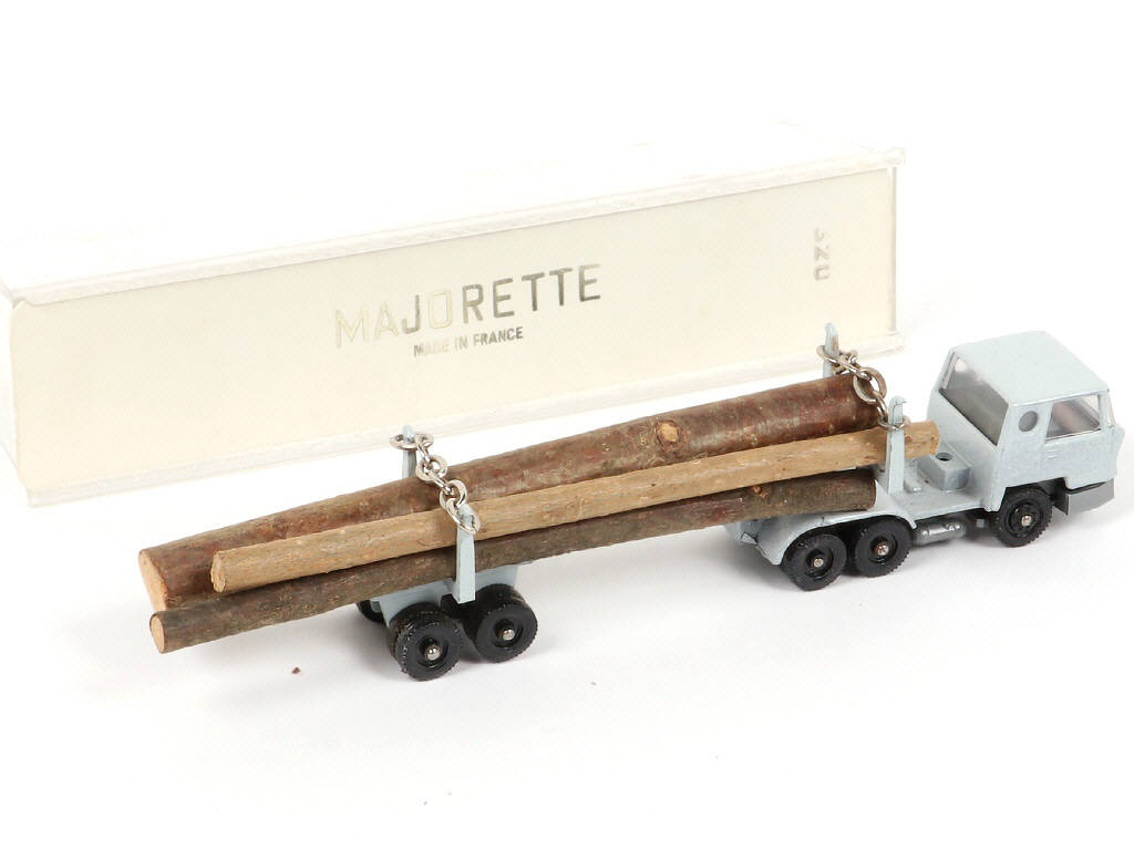 Lot 160 - MAJORETTE (FRANCE) (1)