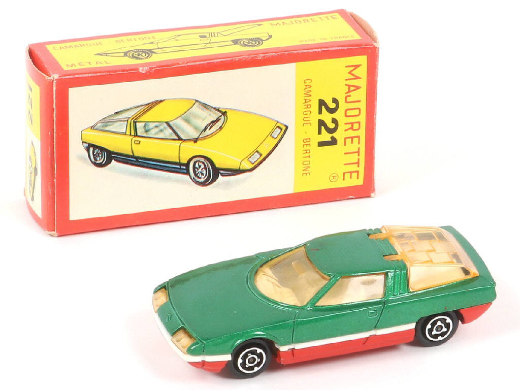 Lot 140 - MAJORETTE (FRANCE) (1)