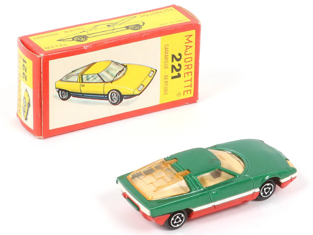 Lot 140 - MAJORETTE (FRANCE) (1)