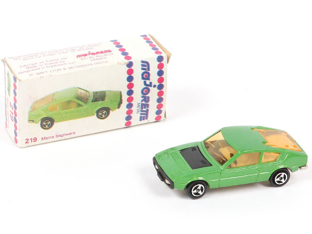 Lot 152 - MAJORETTE (FRANCE) (1)