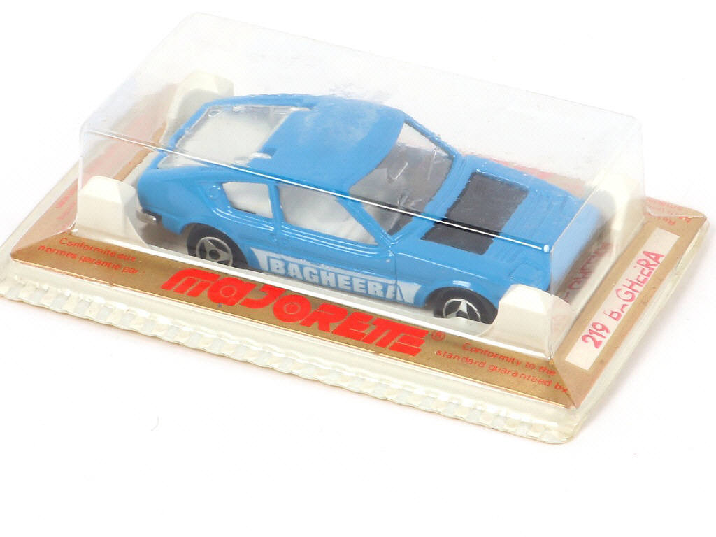 Lot 153 - MAJORETTE (FRANCE) (1)