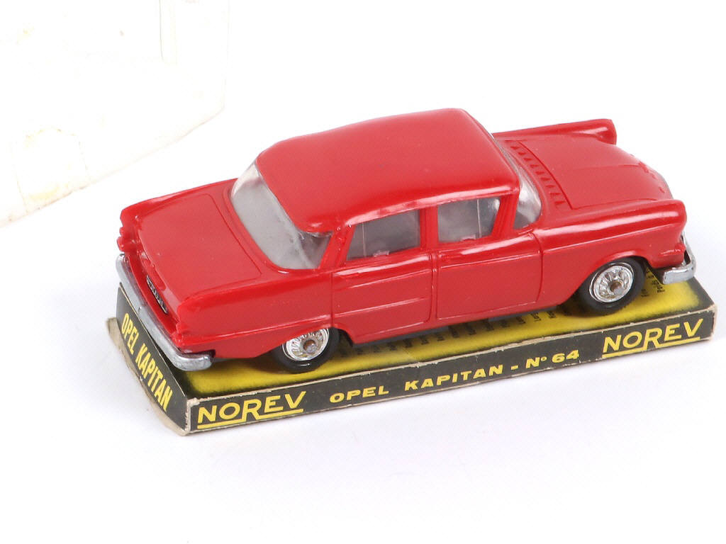 Lot 239 - NOREV (FRANCE) (1)