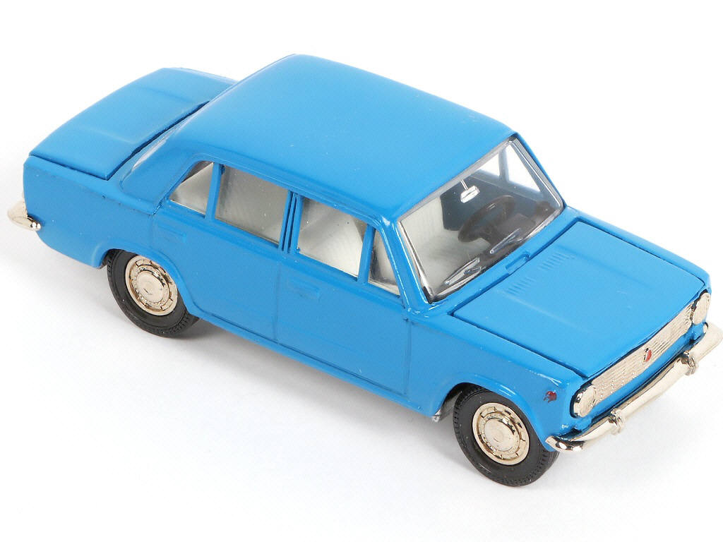 Lot 91 - NOVOEXPORT (URSS) (1)