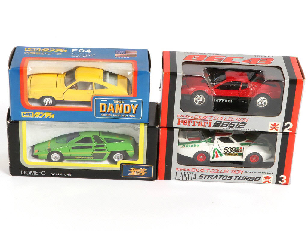 Lot 59 - DIVERS (JAPON) (4)