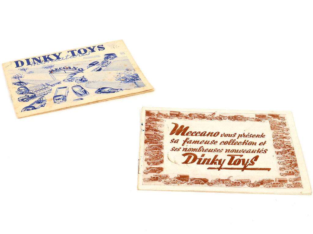Lot 4 - DINKY TOYS (FRANCE) (2)