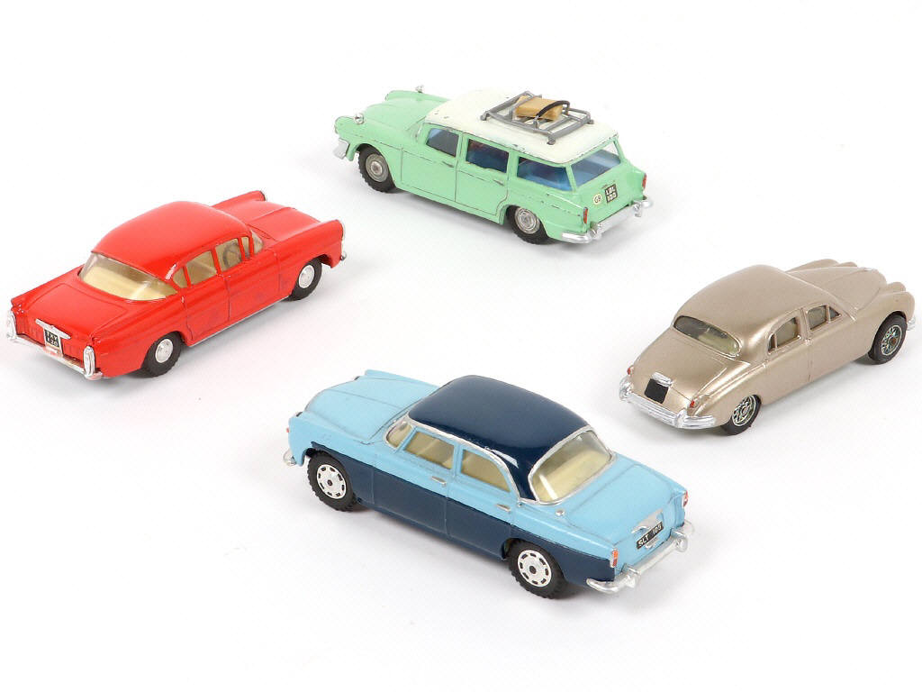 Lot 93 - SPOT-ON (GB) (4)