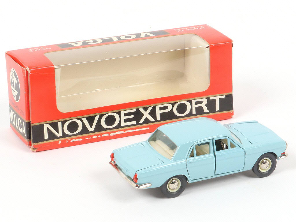 Lot 89 - NOVOEXPORT (URSS) (1)