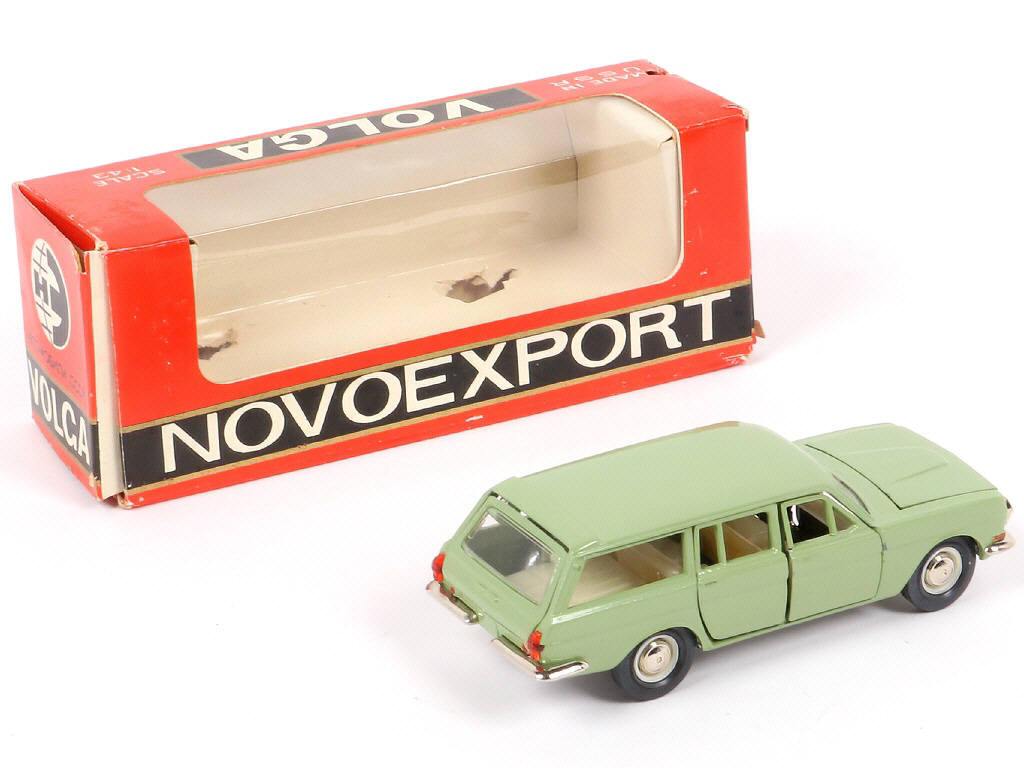 Lot 88 - NOVOEXPORT (URSS) (1)