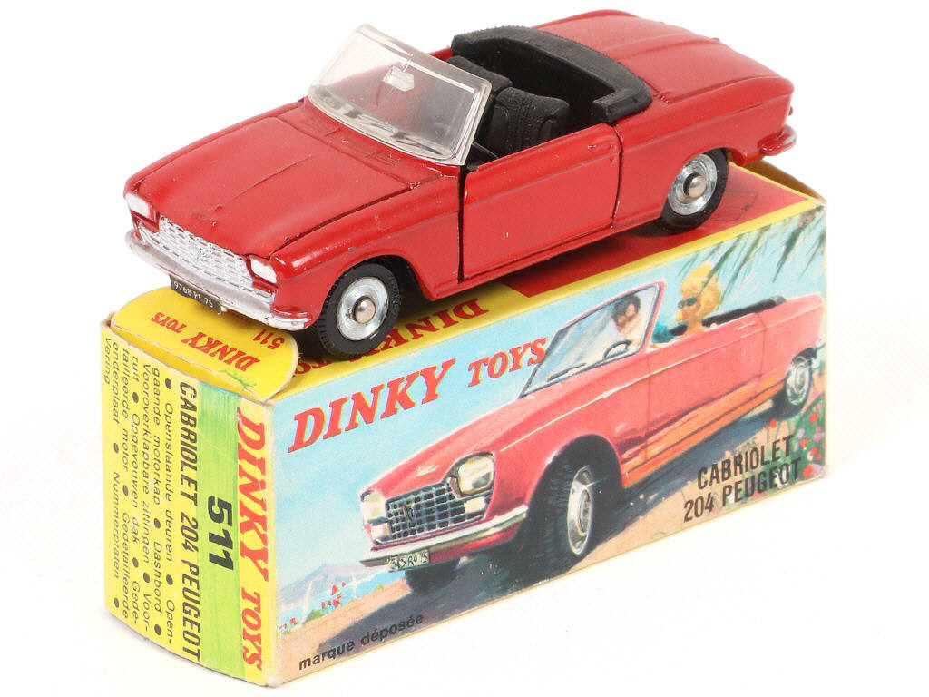Lot 297 - DINKY TOYS (FRANCE) (1)