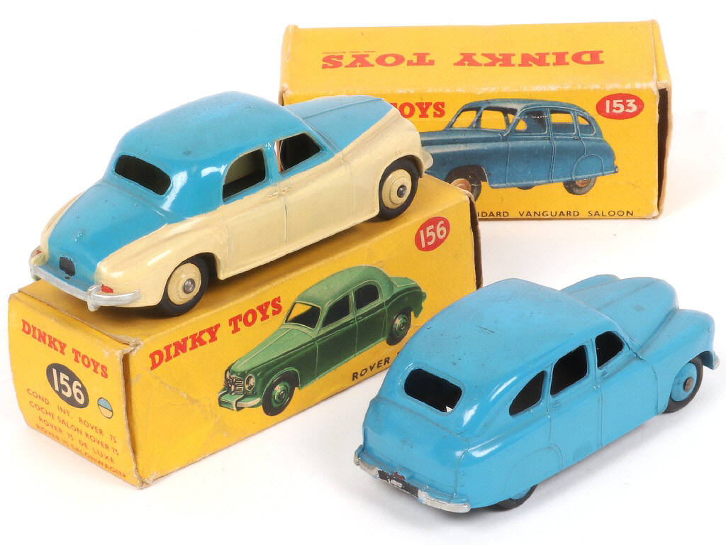 Lot 252 - DINKY TOYS (GB) (2)