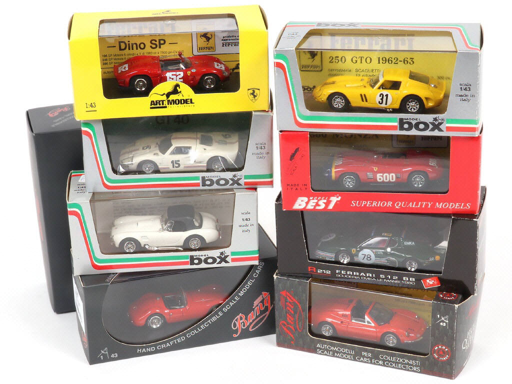 Lot 122 - DIVERS (ITALIE) (8)