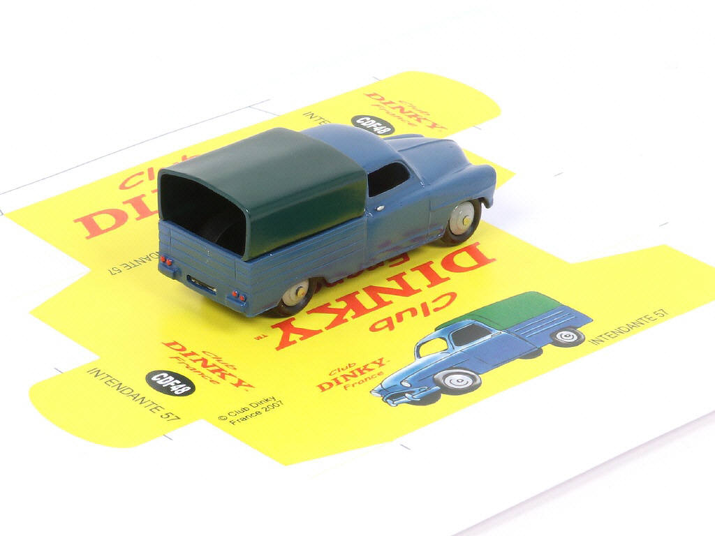 Lot 207 - CLUB DINKY FRANCE (1)