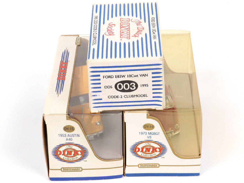 Lot 201 - DINKY MATCHBOX (4)