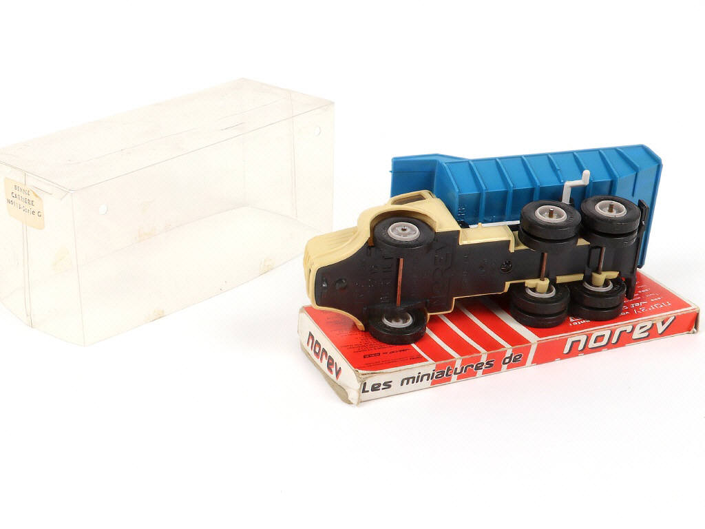 Lot 163 - NOREV (FRANCE) (1)