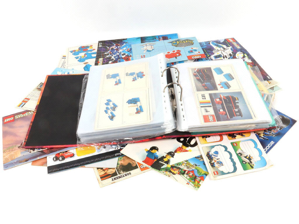 Lot 196 - LEGO (DANEMARK) (70)