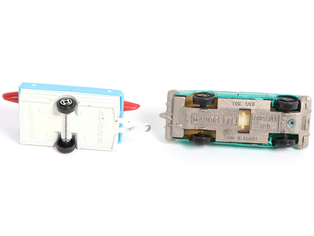 Lot 229 - MAJORETTE (FRANCE) (2)