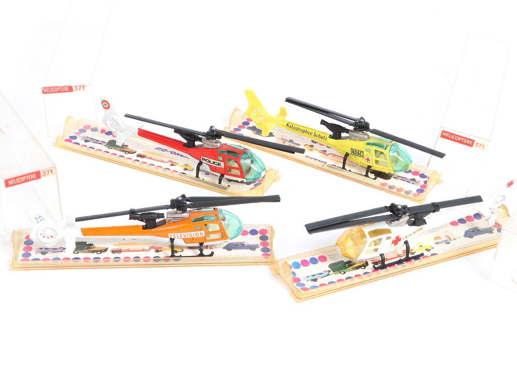 Lot 257 - MAJORETTE (FRANCE) (4)