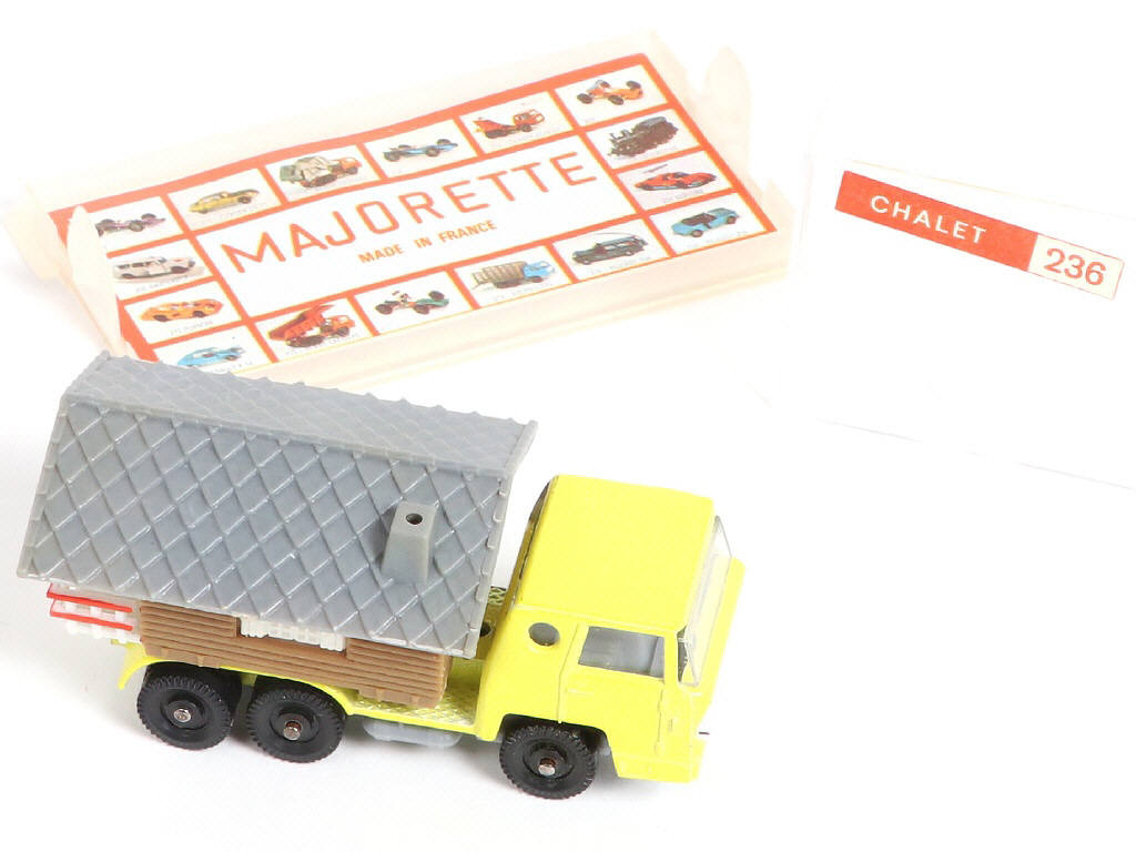 Lot 253 - MAJORETTE (FRANCE) (3)