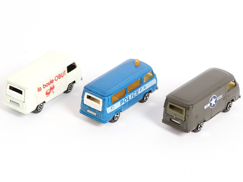 Lot 254 - MAJORETTE (FRANCE) (3)