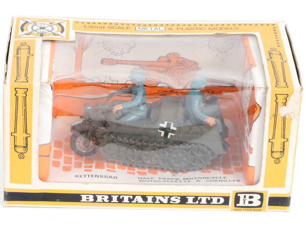 Lot 148 - BRITAINS (GB) (3)