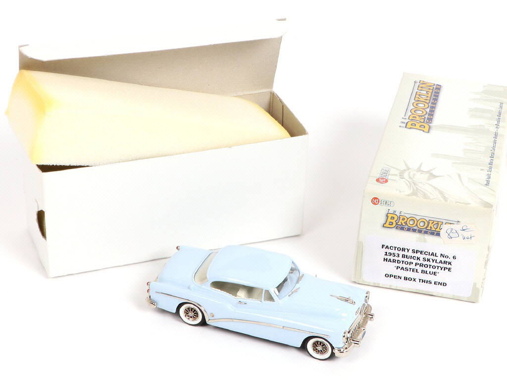 Lot 159 - BROOKLIN MODELS (GB) (1)