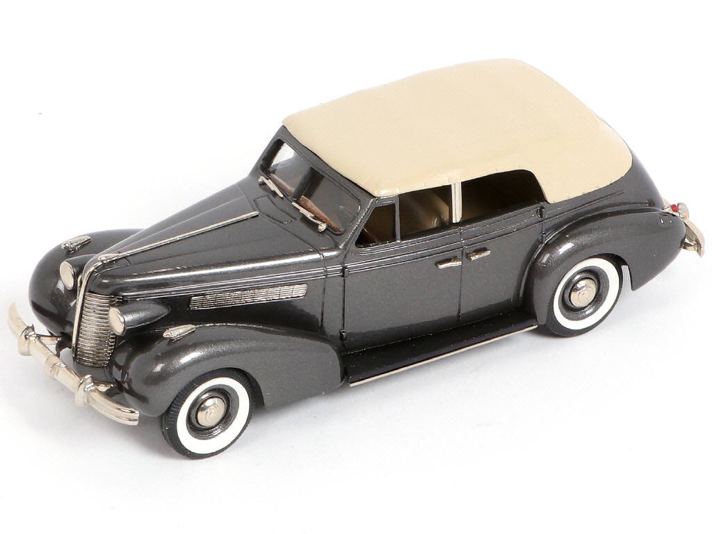 Lot 165 - BROOKLIN MODELS (GB) (1)