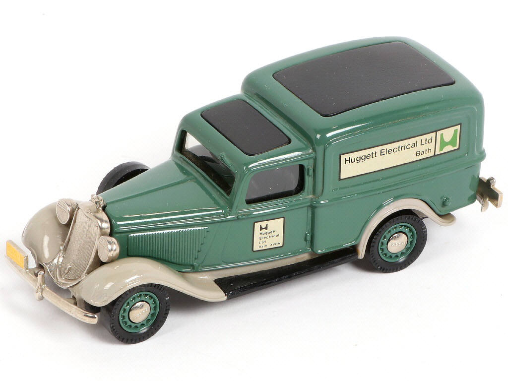 Lot 153 - BROOKLIN MODELS (GB) (1)