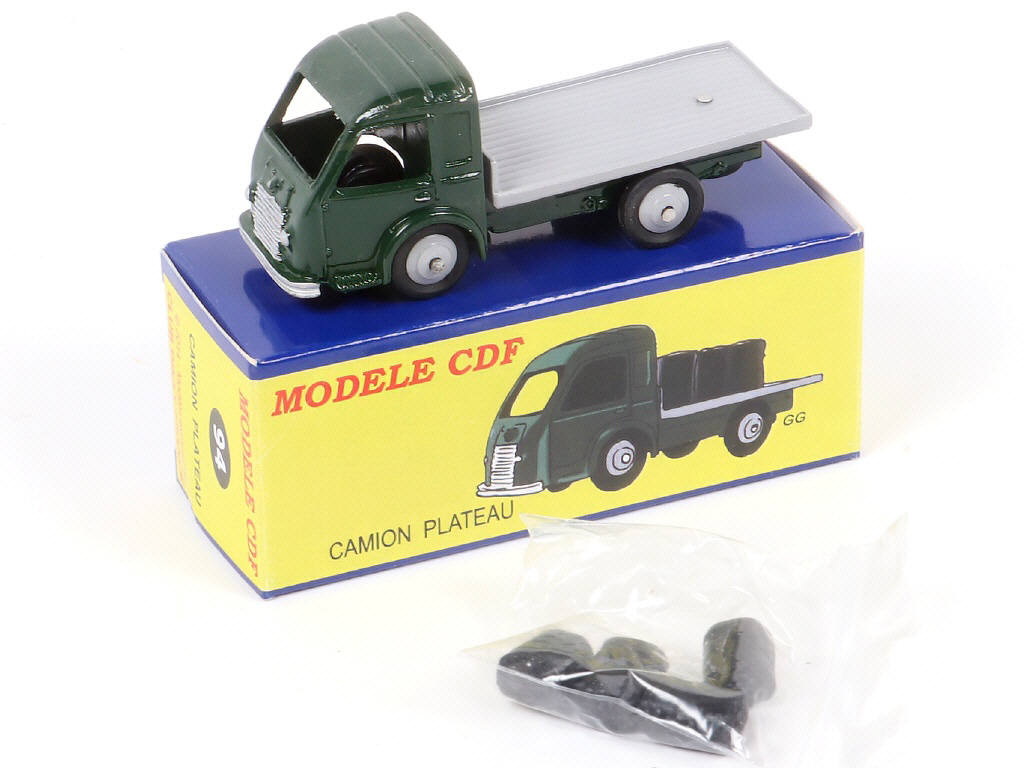 Lot 199 - CLUB DINKY FRANCE (1)