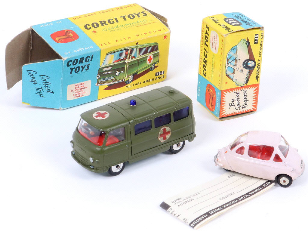 Lot 162 - CORGI TOYS (GB) (2)