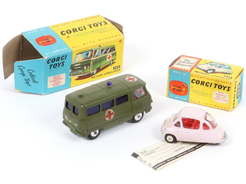 Lot 162 - CORGI TOYS (GB) (2)