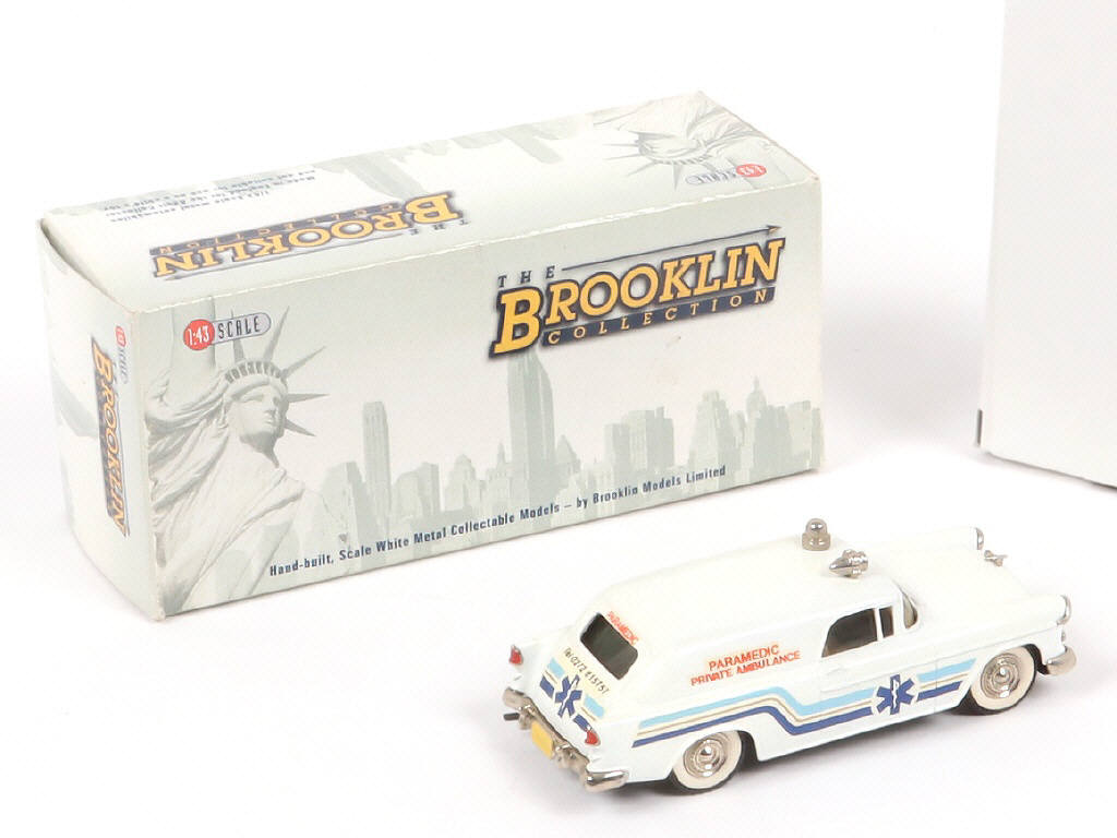 Lot 174 - BROOKLIN MODELS (GB) (1)