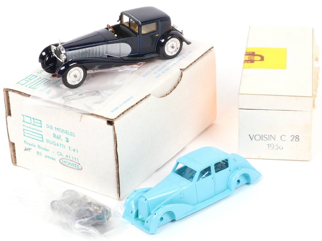 Lot 54 - DIVERS (2)