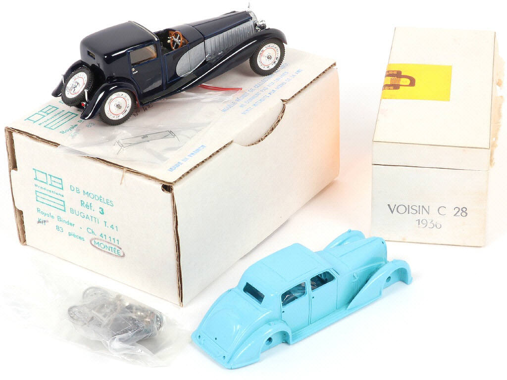 Lot 54 - DIVERS (2)