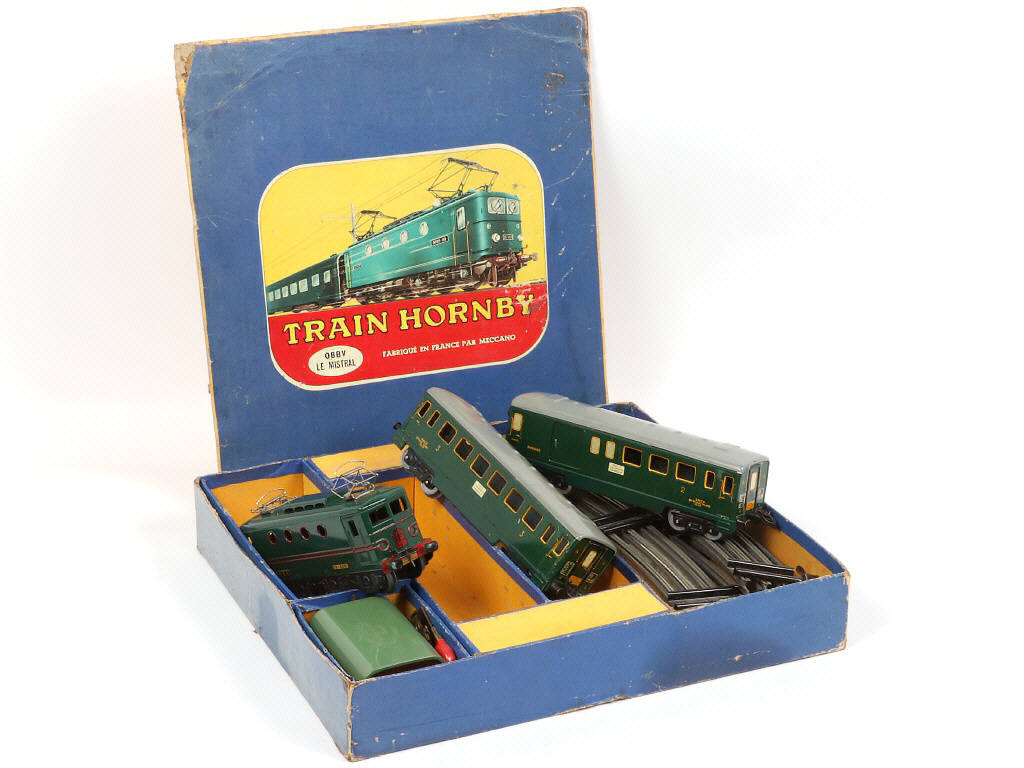 Lot 44 - HORNBY 'O' (FRANCE) (1)