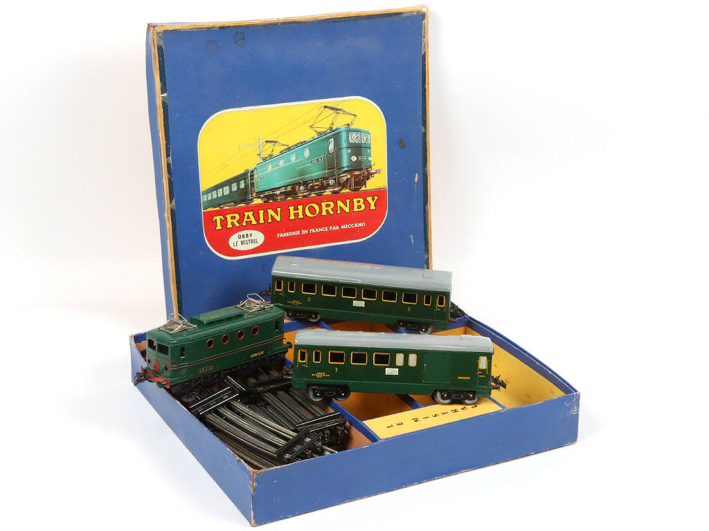 Lot 43 - HORNBY 'O' (FRANCE) (1)