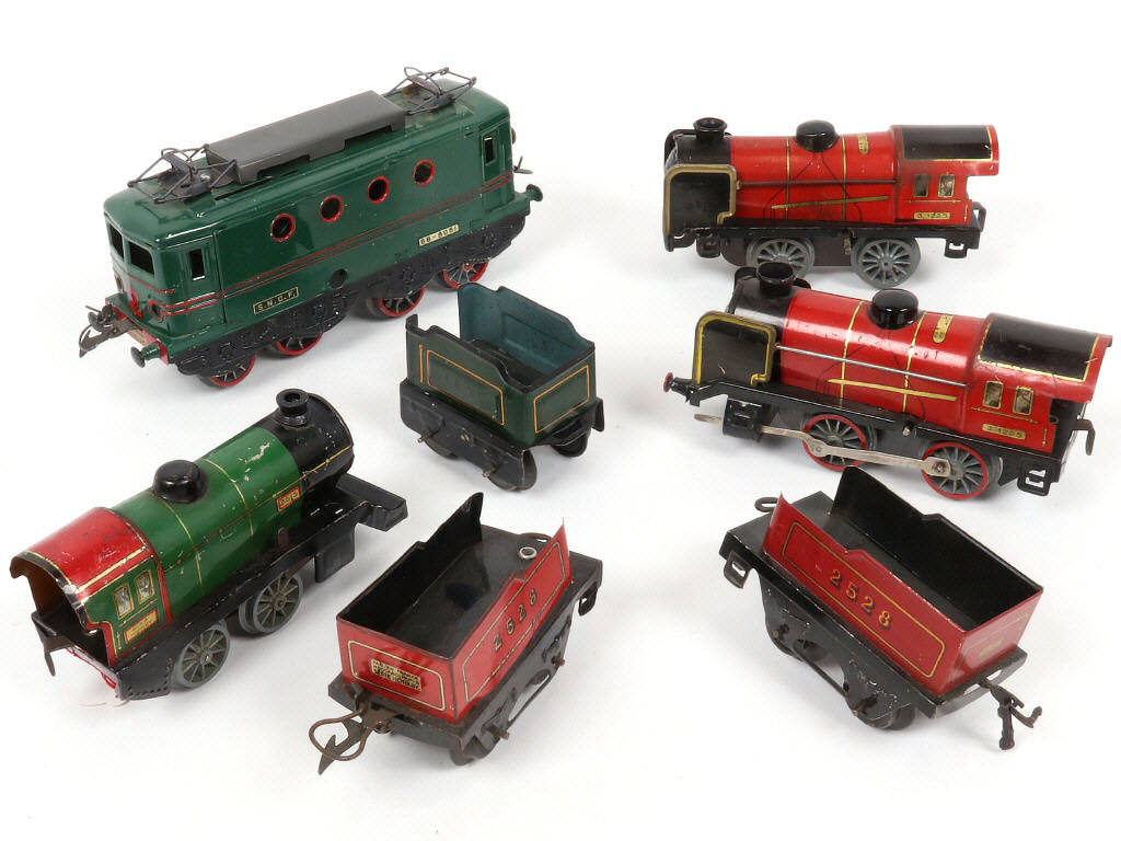 Lot 53 - HORNBY 'O' (FRANCE) (7)