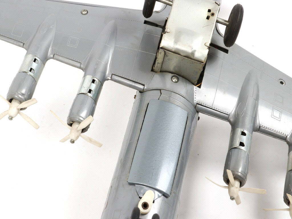 Lot 80 - TOMY (JAPON) (1)