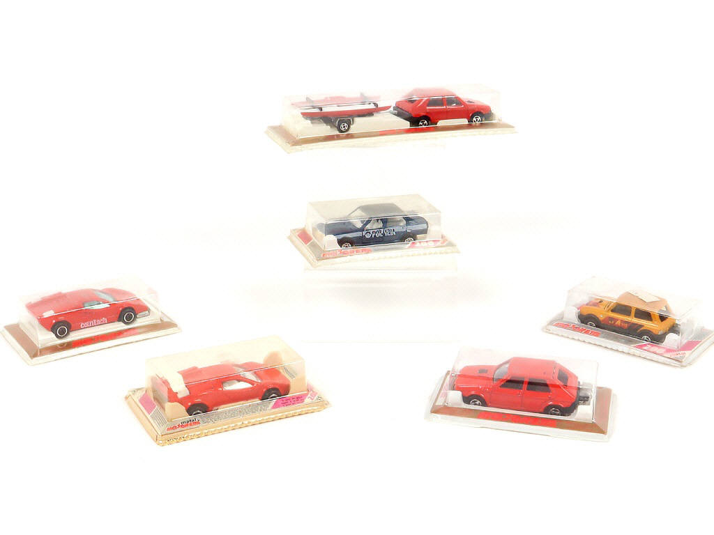 Lot 235 - MAJORETTE (FRANCE) (6)