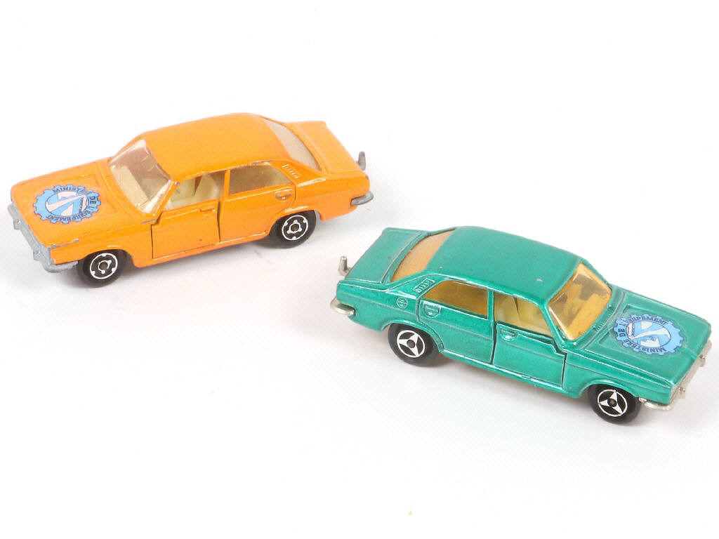 Lot 183 - MAJORETTE (FRANCE) (2)