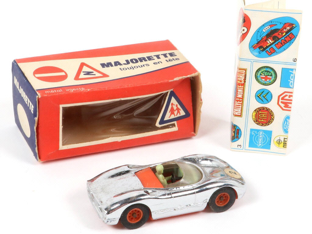 Lot 214 - MAJORETTE (FRANCE) (2)