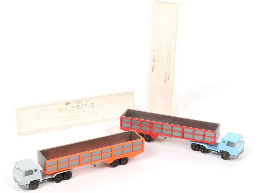 Lot 213 - MAJORETTE (FRANCE) (2)